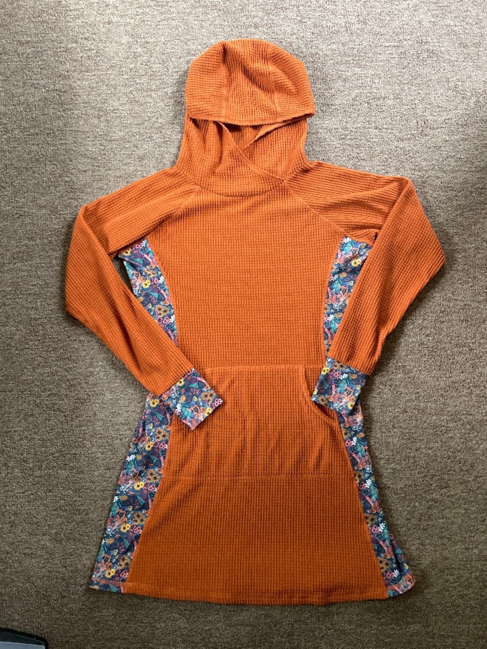 Youer Treasure Dress. Medium, EUC